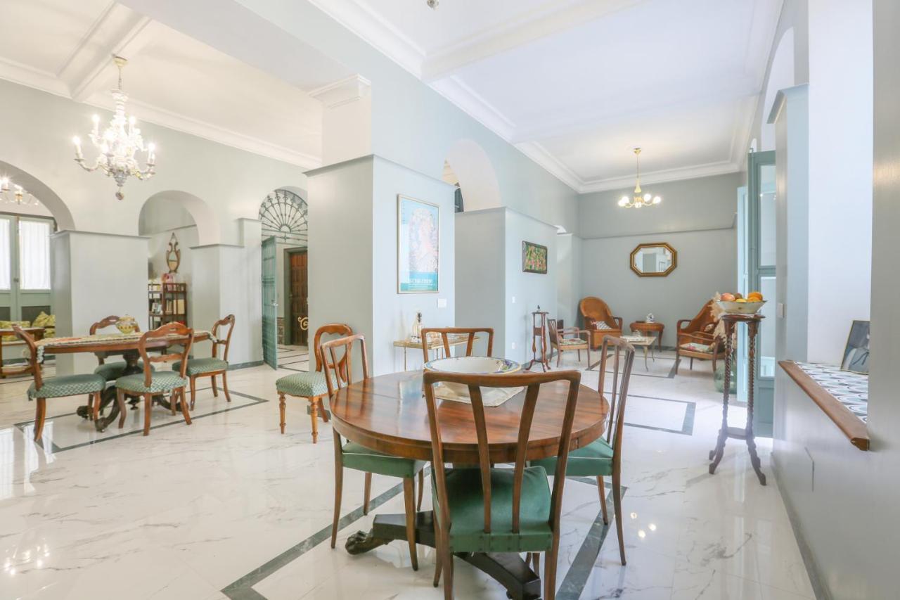 Affittacamere Casa Senorial Con Piscina. Casa Donna Isabel Peñaflor Esterno foto