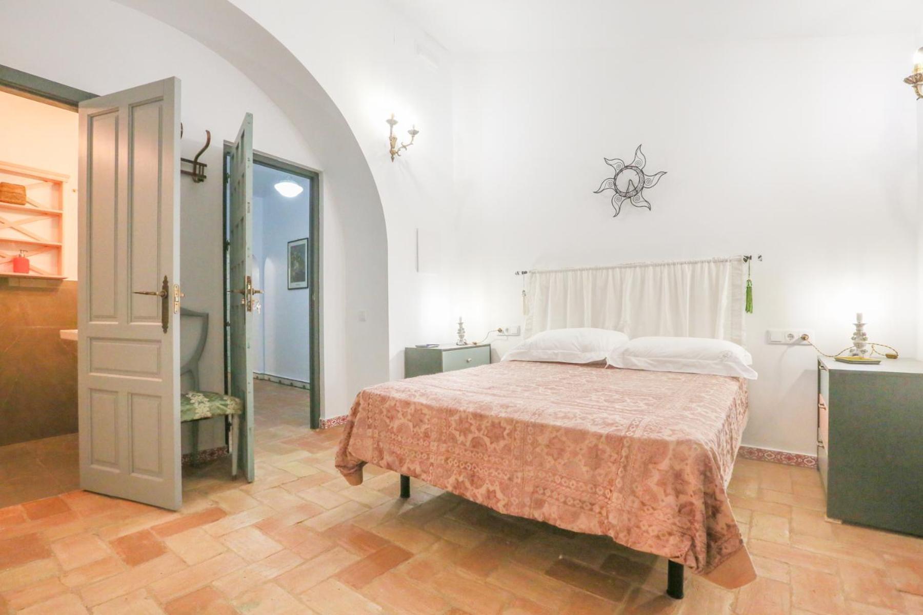Affittacamere Casa Senorial Con Piscina. Casa Donna Isabel Peñaflor Esterno foto