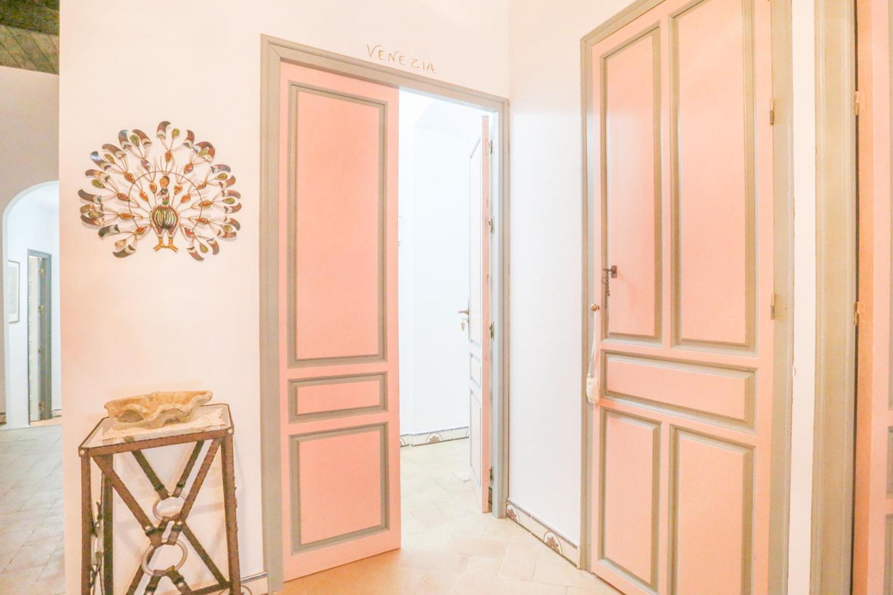 Affittacamere Casa Senorial Con Piscina. Casa Donna Isabel Peñaflor Esterno foto